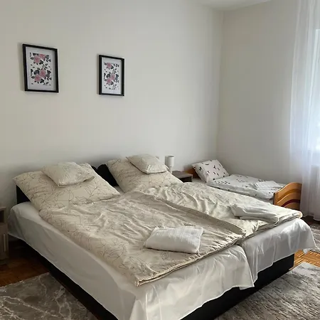 Levendula Vendeghaz Ferienhaus Verpelét