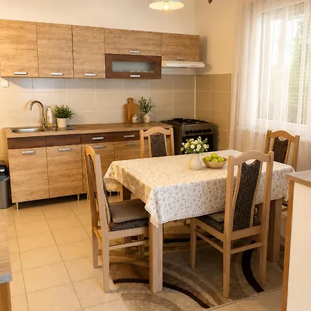 Levendula Vendeghaz Ferienhaus