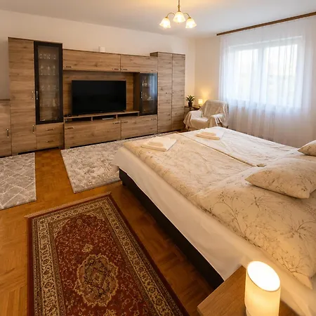 Levendula Vendeghaz Ferienhaus Verpelét